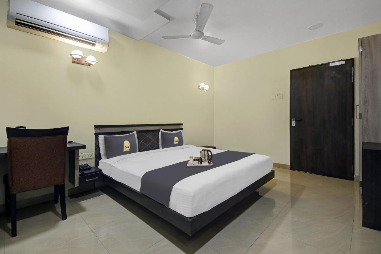 Townhouse Oak Hotel The Sudesh Rāipur Eksteriør bilde