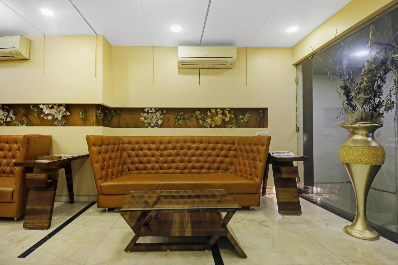 Townhouse Oak Hotel The Sudesh Rāipur Eksteriør bilde
